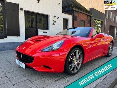 Rood Gebruikt 2010 Ferrari California Cabriolet | € 129.950