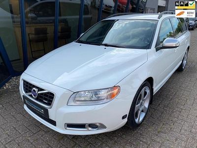 Wit Occasion 2010 Volvo V70 R-Design Stationwagen | € 16.945 (Duur)