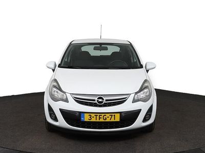Occasion Opel Corsa Design Edition 97 PK (71 kW) 2014 Wit Hatchback