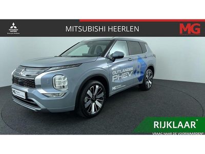 Grijs Gebruikt 2025 Mitsubishi Outlander Instyle SUV | € 54.950