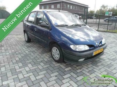 tweedehands Renault Mégane Scenic 1.6e RT