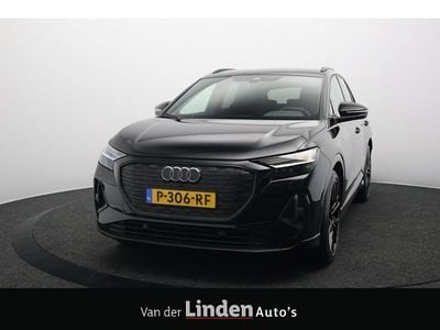 Zwart Occasion 2022 Audi Q4 e-tron Competition SUV | € 29.845 (Eerlijke prijs)