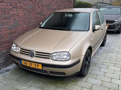Gebruikt 2002 VW Golf IV Comfortline | € 1.450 (Goede deal)