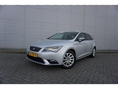 Occasion Seat Leon CONNECT 116 PK (85 kW) 2016 Grijs Stationwagen