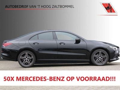 Zwart (metallic) Gebruikt 2022 Mercedes CLA250e Premium Sedan | € 29.700 (Super prijs)