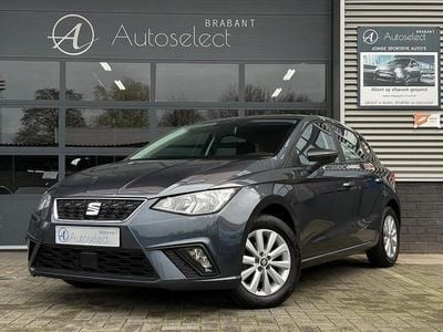 Grijs Gebruikt 2020 Seat Ibiza Style Hatchback | € 11.990 (Eerlijke prijs)