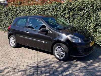 Occasion Renault Clio II Expression 75 PK (55 kW) 2007 Zwart Hatchback