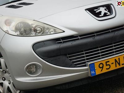 Occasion Peugeot 206 2010 Grijs (metallic) Hatchback