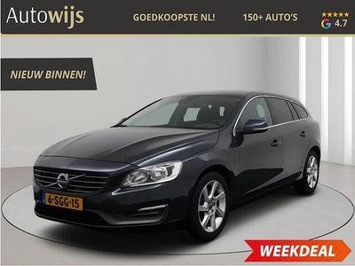 Grijs Gebruikt 2013 Volvo V60 Momentum Stationwagen | € 12.249 (Duur)