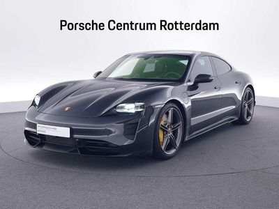 Grijs Gebruikt 2020 Porsche Taycan Turbo Sedan | € 84.900