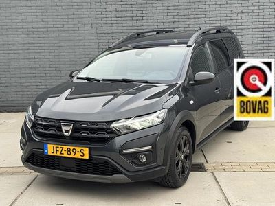 Grijs Gebruikt 2022 Dacia Jogger Extreme MPV | € 17.875 (Eerlijke prijs)