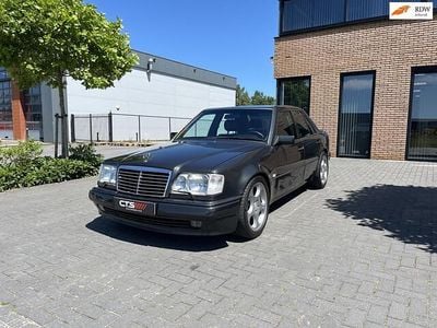 Grijs Occasion 1996 Mercedes E500 Sedan | € 54.750