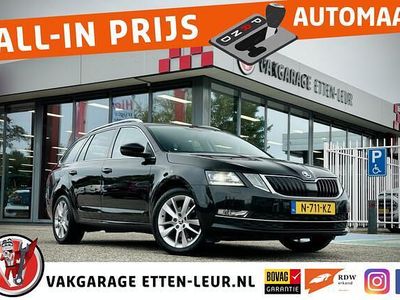 Zwart Gebruikt 2019 Skoda Octavia Stationwagen | € 18.985 (Iets duurder)