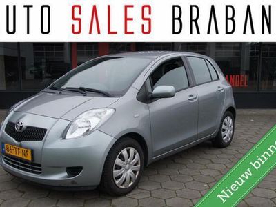 tweedehands Toyota Yaris 1.3 VVTi Sol MMT