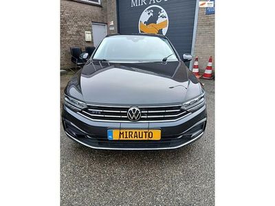 Occasion VW Passat Business 218 PK (160 kW) 2022 Grijs Sedan