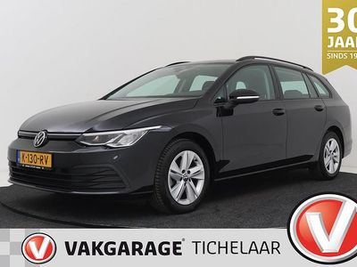 Zwart Occasion 2021 VW Golf VIII Business Stationwagen | € 17.899 (Eerlijke prijs)