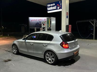 Occasion BMW 118 129 PK (94 kW) 2005 Grijs Hatchback