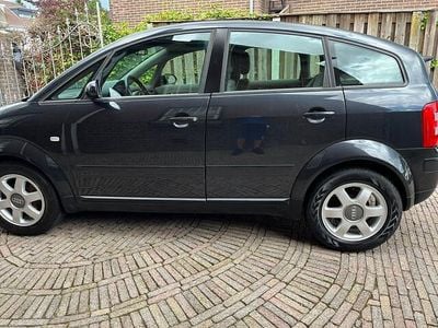 Audi A2