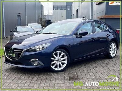 Blauw Occasion 2014 Mazda 3 Sedan | € 14.950