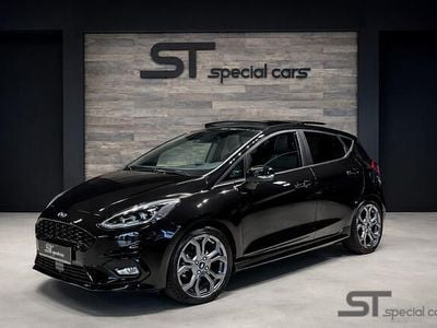Zwart (metallic) Occasion 2021 Ford Fiesta ST-Line Hatchback | € 17.995 (Goede deal)