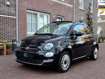 Zwart, metallic lak Occasion 2015 Fiat 500C Lounge Cabriolet | € 8.950 (Iets duurder)