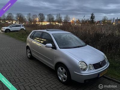 Grijs Occasion 2002 VW Polo Highline Hatchback | € 3.299 (Iets duurder)