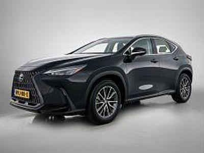 Zwart Gebruikt 2024 Lexus NX350h Luxury Line SUV | € 54.995