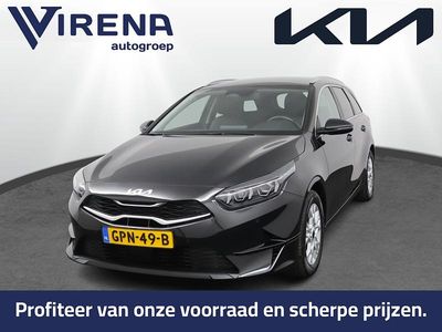 Zwart Gebruikt 2024 Kia Ceed Hatchback | € 29.950 (Duur)