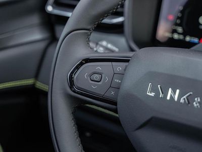 Zwart Gebruikt 2025 Lynk & Co 01 SUV | € 35.394 (Duur)
