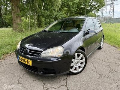 VW Golf V