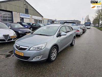 tweedehands Opel Astra Sports Tourer 1.4 Turbo Edition NAV.+ Airco Bj:201