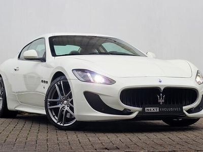 Wit (metallic) Gebruikt 2015 Maserati Granturismo Coupé | € 74.950