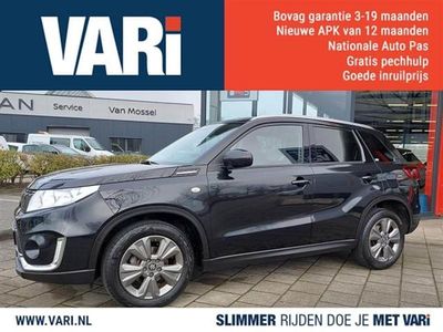 Zwart (metallic) Occasion 2020 Suzuki Vitara SUV | € 18.399 (Eerlijke prijs)