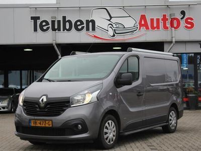 tweedehands Renault Trafic 1.6 dCi T29 L1H1 Turbo2 Energy Navigatie, Bijrijdersbank, Rechter zijdeur, Trekhaak, Cruise control, Airco, Camera