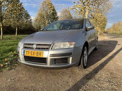 Grijs Gebruikt 2006 Fiat Stilo Sport Hatchback | € 1.500 (Eerlijke prijs)