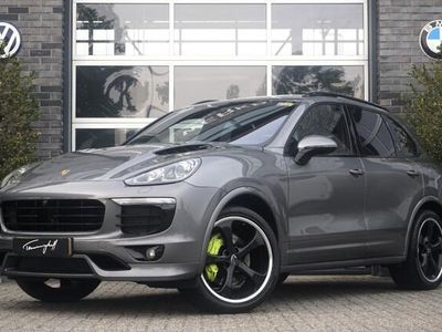 tweedehands Porsche Cayenne 3.0 S E-HYBRID TECHART - PANO.DAK - ORG. NL. - UNIEK!