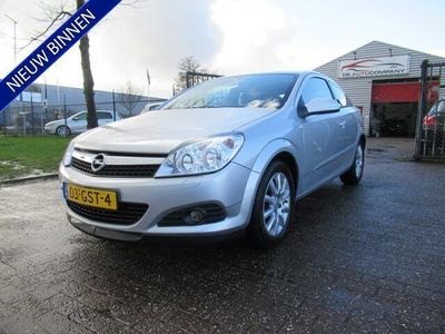 Opel Astra GTC