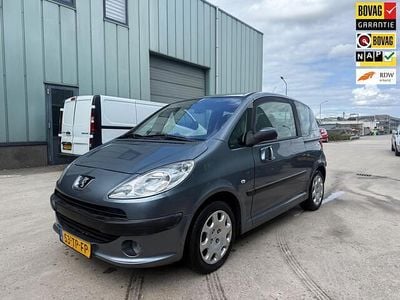 Peugeot 1007
