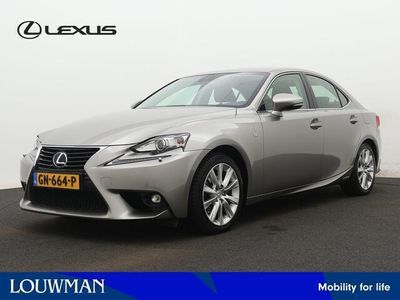 tweedehands Lexus IS300h 25th Edition