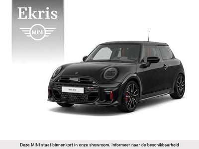 Zwart Nieuw 2025 Mini John Cooper Works Hatchback | € 54.958 (Iets duurder)