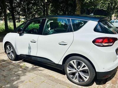 Renault Scénic IV