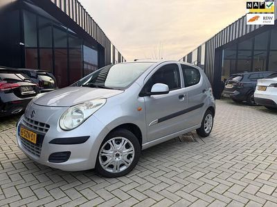 Grijs Gebruikt 2014 Suzuki Alto Comfort Hatchback | € 4.250 (Eerlijke prijs)