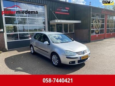 VW Golf V