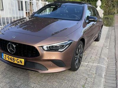 Bruin Gebruikt 2021 Mercedes CLA250e Shooting Brake Stationwagen | € 37.500