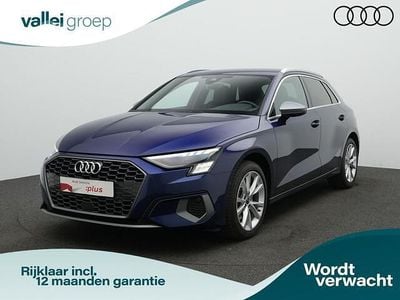 Occasion Audi A3 Sportback S-Line 150 PK (110 kW) 2021 Blauw (metallic) Hatchback