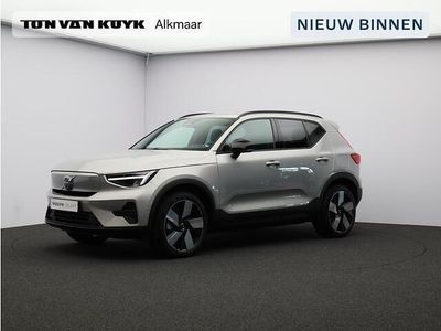 Zilver Occasion 2025 Volvo EX40 Business Edition SUV | € 48.950 (Eerlijke prijs)