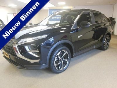 Zwart (metallic) Gebruikt 2022 Mitsubishi Eclipse Cross Intense SUV | € 19.995 (Super prijs)