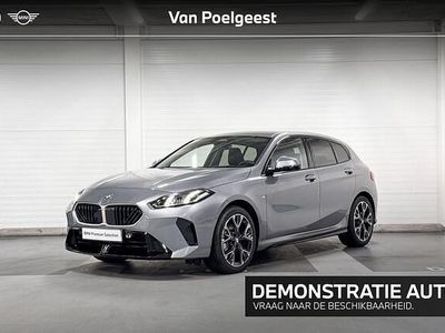 Occasion BMW 120 M Sport 170 PK (125 kW) 2025 Skyscraper (licht grijs) Hatchback