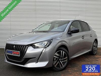 Grijs Gebruikt 2023 Peugeot 208 Style Hatchback | € 15.950 (Eerlijke prijs)