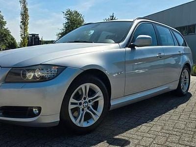 Gebruikt 2012 BMW 318 Luxury Line Stationwagen | € 5.750 (Eerlijke prijs)